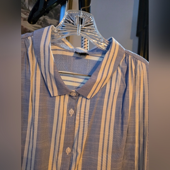 Lee Cap Sleeves Blue and White Striped Button Down Shirt Size 2x - Picture 2 of 7